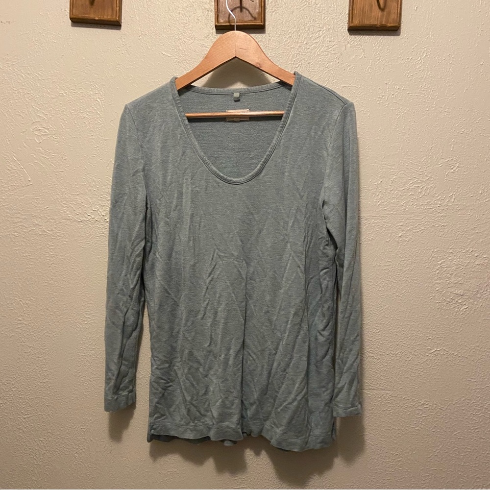Lou & Grey Green Long Sleeve Tee